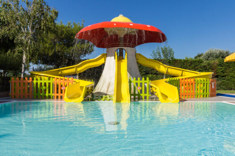 WATER PARK AND NEW WHIRLPOOLS!! Camping Rubicone